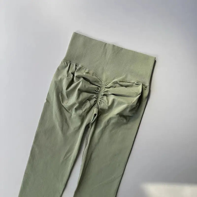 Halara Women’s Leggings – Elegant Yoga, Gym & Walking Trousers