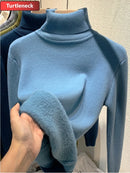 NÉVORA PLUSH, Women's Turtleneck Sweater